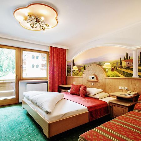 Hotel Neuhintertux Eksteriør bilde
