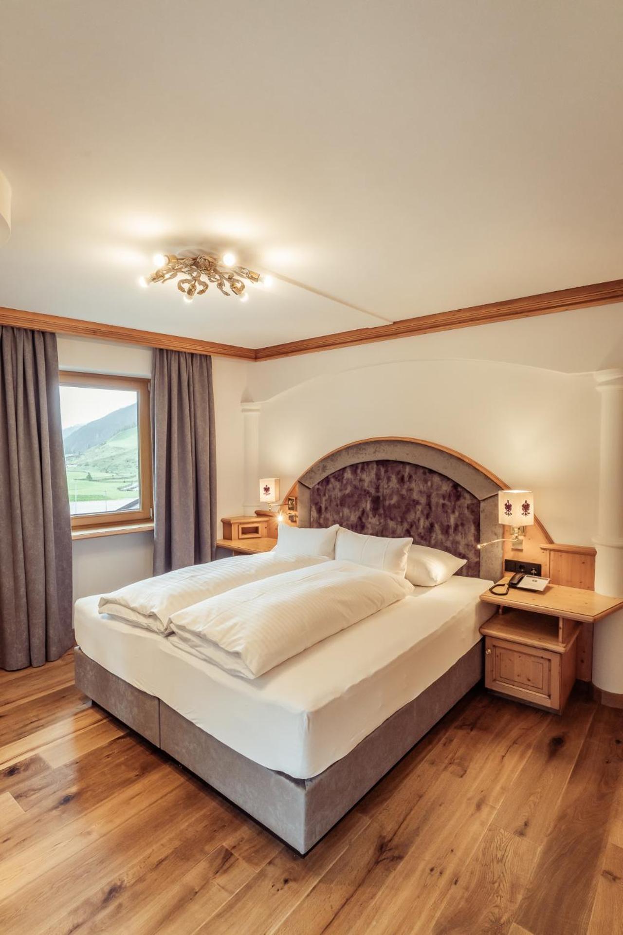 Hotel Neuhintertux Eksteriør bilde